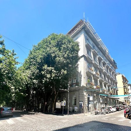 Miluar Luxury B&B - Vanvitelli Napels Buitenkant foto