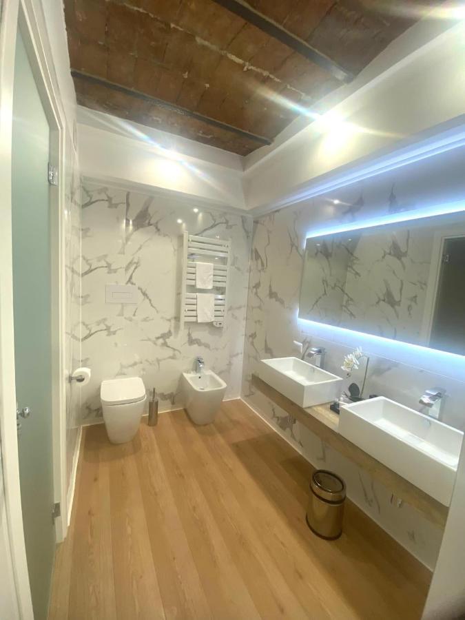 Miluar Luxury B&B - Vanvitelli Napels Buitenkant foto